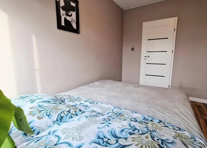 Urbanoasis8thfloor-airport-atlasarena-orientarium * 罗兹